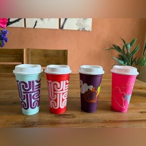 Set of 4 Starbucks useable cups !